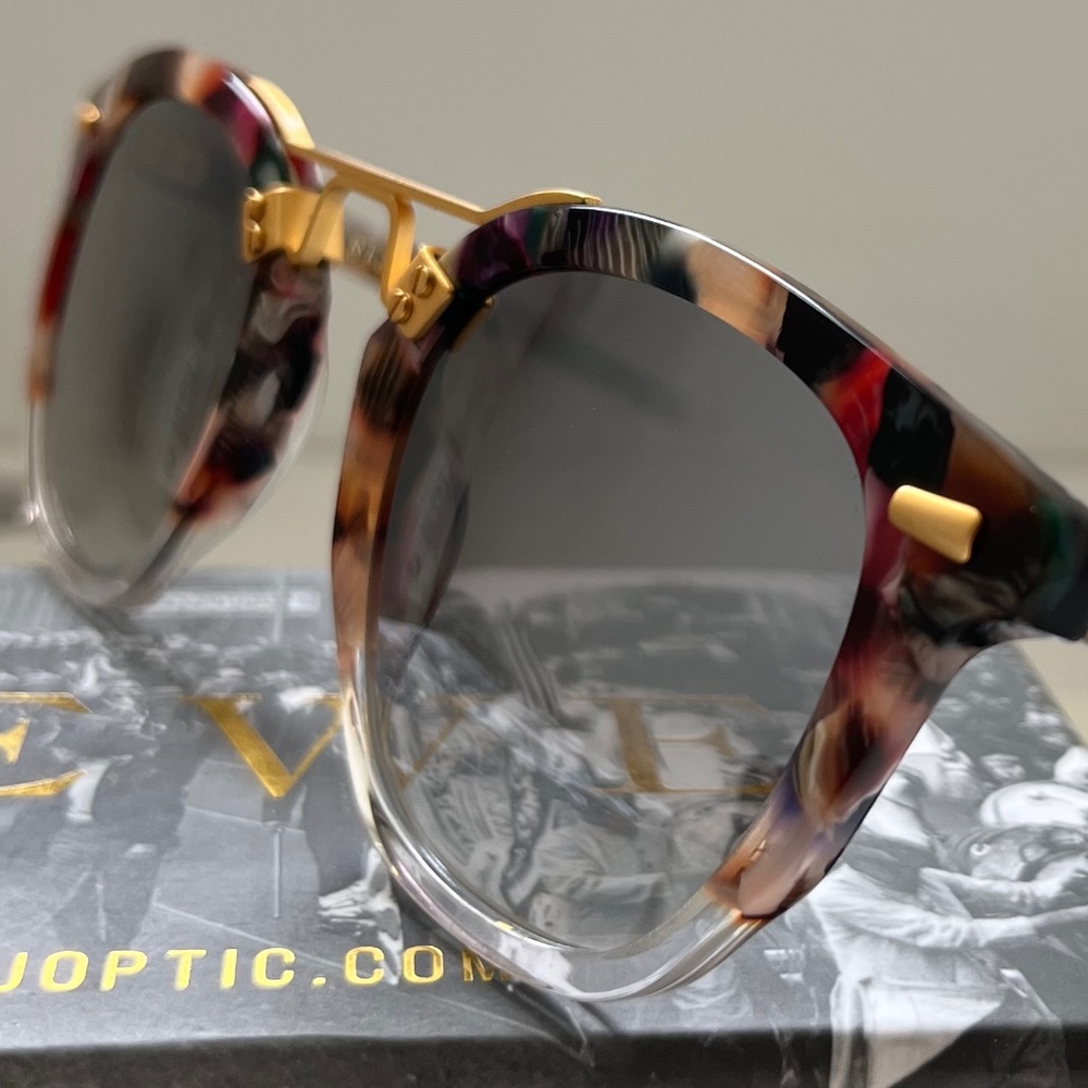 Krewe Beau mirrored sunglasses in 24k capri to crystal